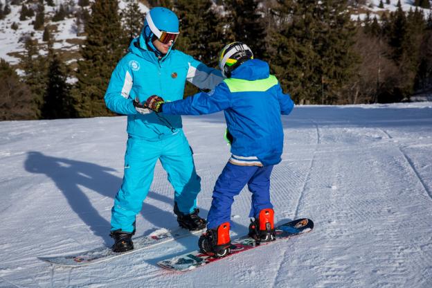 Cours de snowboard ecole de ski Saint Lary